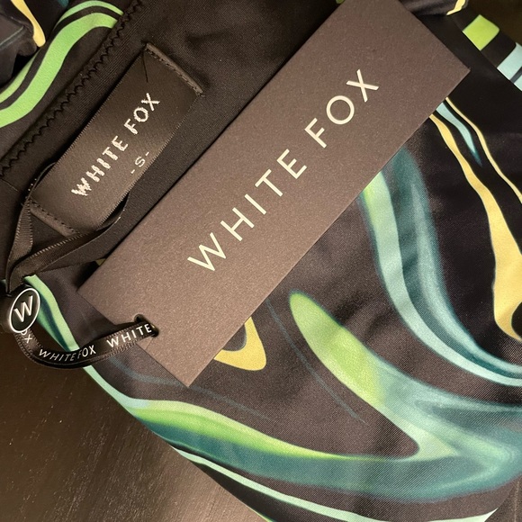 White Fox Party Girls Mini Dress - Picture 7 of 7